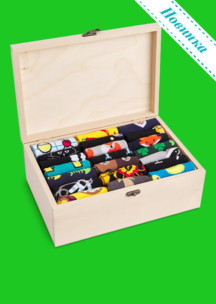 Носки к 23 февраля Funny Socks: Чемодан модных носков (с 21 парой)