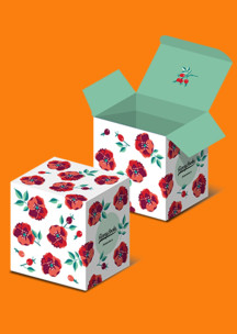 Подарочная упаковка Funny Socks: Коробка Маки 8 Марта для 4-х пар